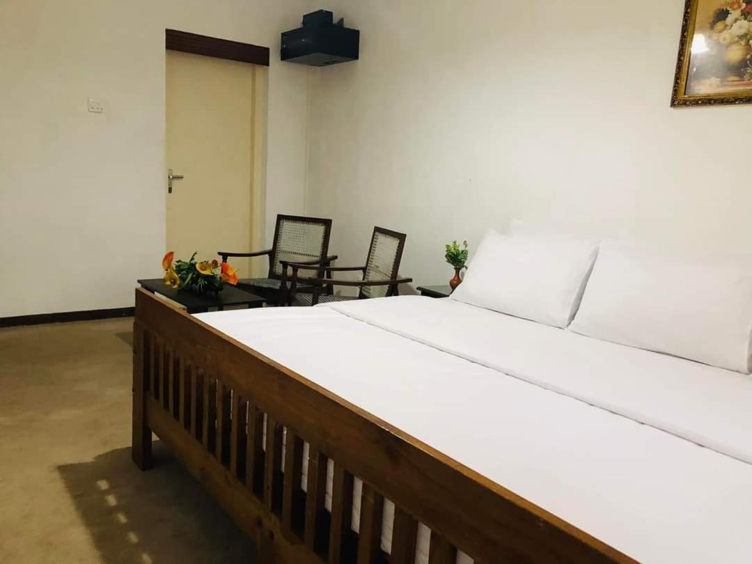 Mount Mary Inn Nuwara Eliya Szoba fotó